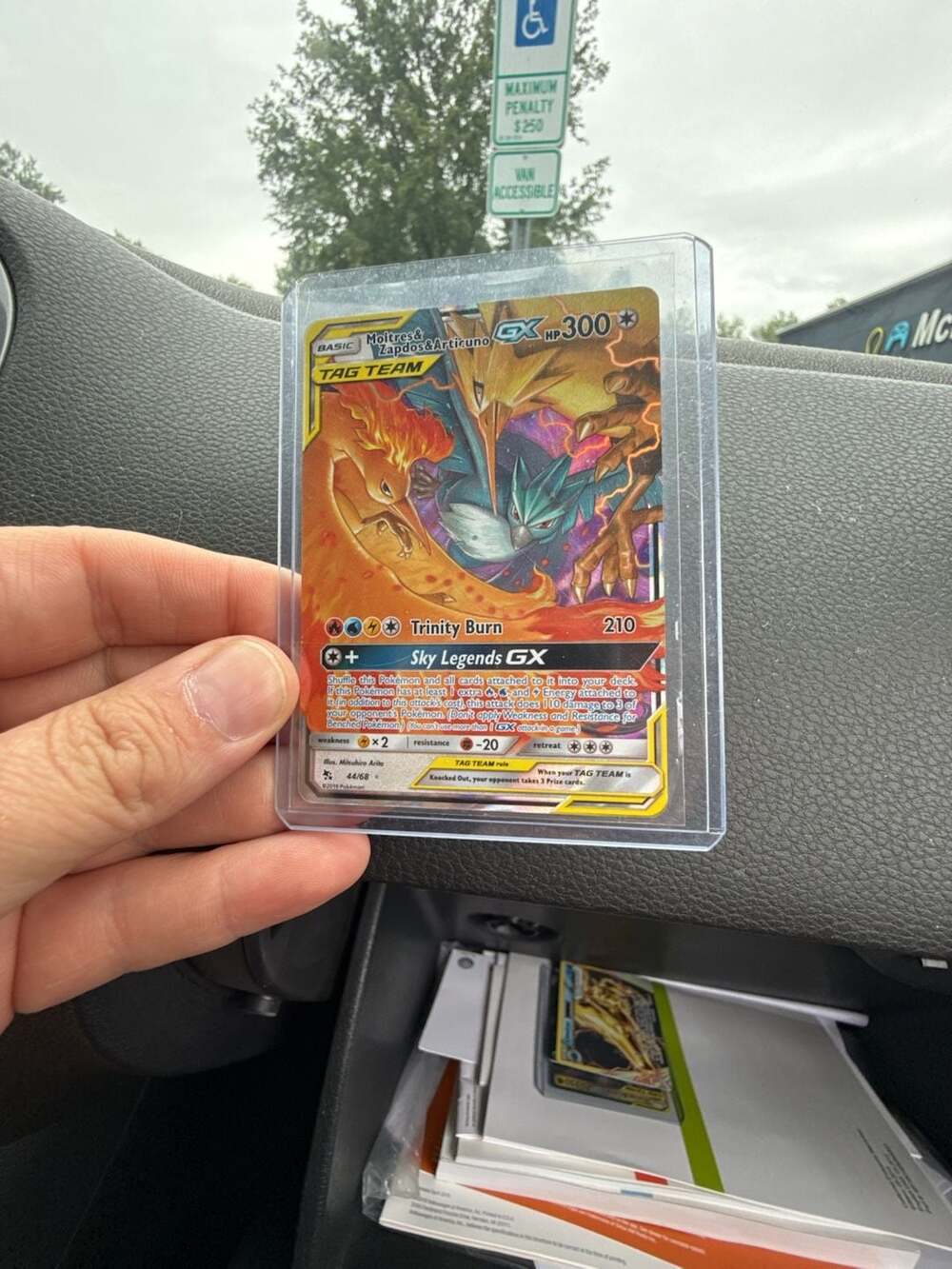Hidden Fates Moltres & Zapdos & Articuno GX Ultra Rare Trading Card